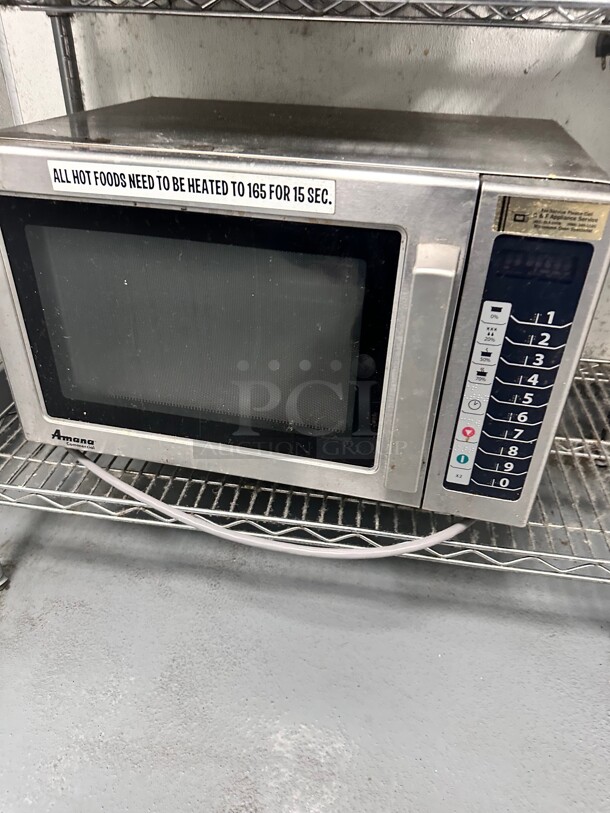 Late Model Amana RCS10TS Stackable Commercial Microwave with Push Button Controls - 120V, 1000W Working - Image 2 of 5