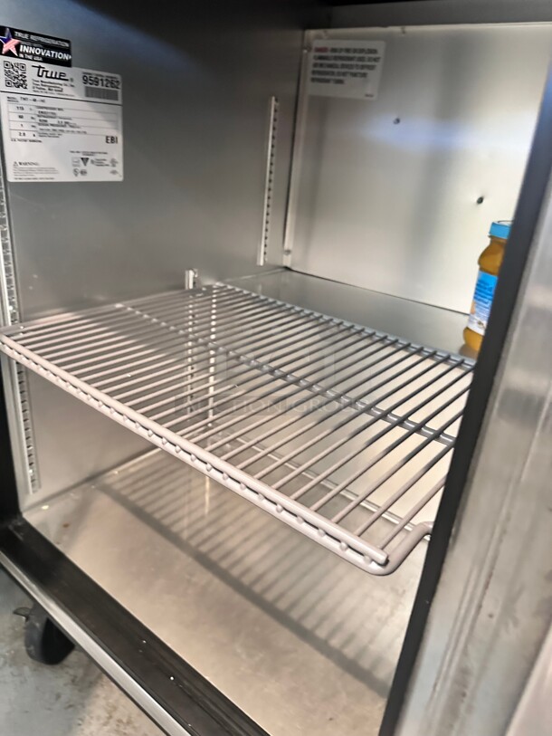 Late Model True TWT-48-HC 48 3/8 Worktop Refrigerator with 3 9/16 Backsplash 115 Volt Working - Image 6 of 8