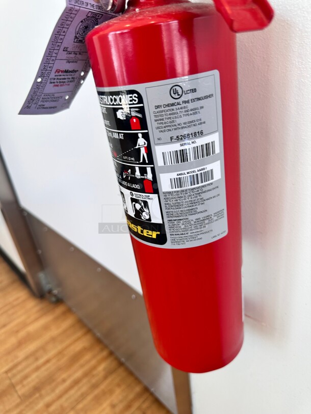 Ansul Sentry 442257 5 lb. FORAY Extinguisher (AA05S) (UL/ULC Rating: 3-A:40-B:C) - Image 3 of 4