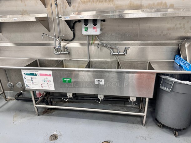 Regency 142 inch 14 Gauge Stainless Steel Three Compartment Commercial Sink with 2 Drainboards - 24 x 24 x 14 Bowls - Image 2 of 6