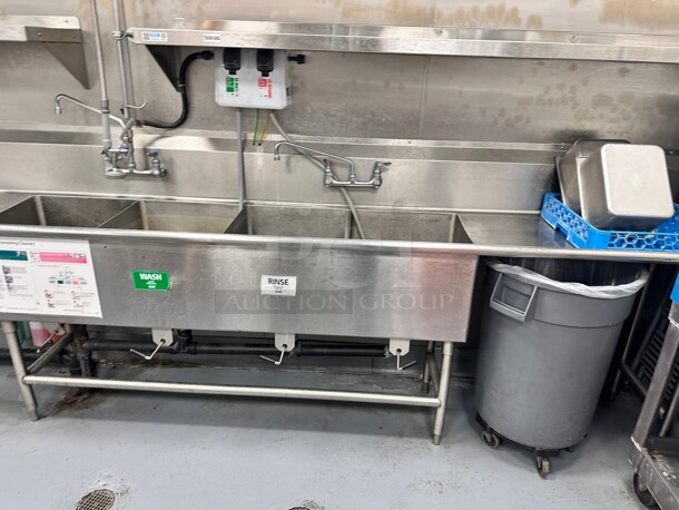 Regency 142 inch 14 Gauge Stainless Steel Three Compartment Commercial Sink with 2 Drainboards - 24 x 24 x 14 Bowls - Image 5 of 6