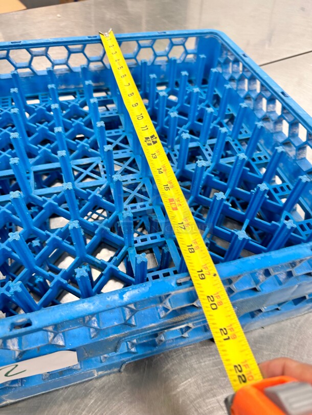 Carlisle RP14 Full Size All Purpose Peg Rack - Image 6 of 8