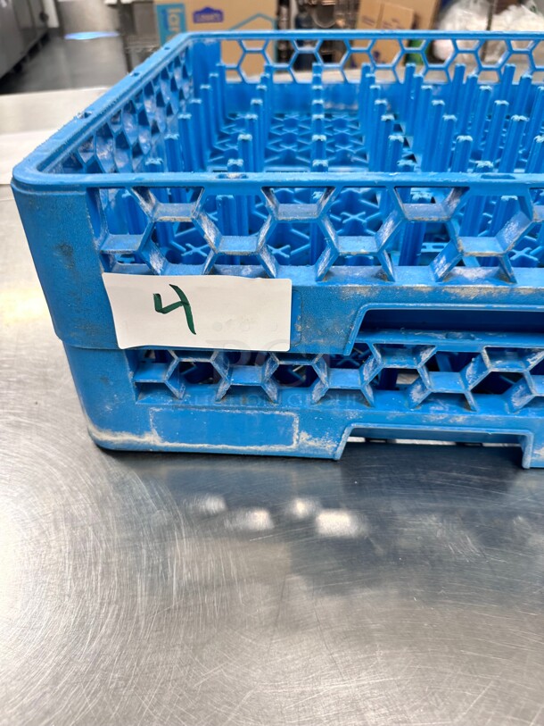 Carlisle RP14 Full Size All Purpose Peg Rack - Image 8 of 8
