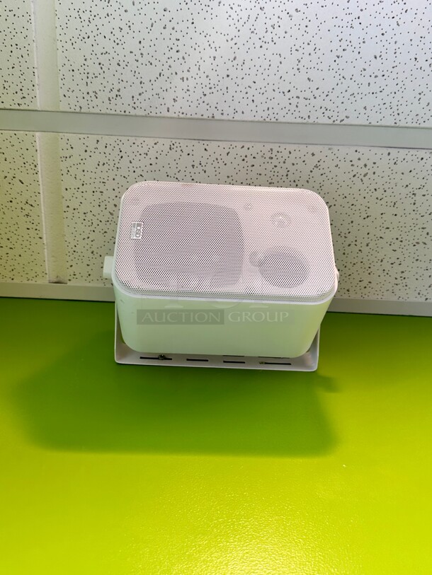 OSD Audio 6-1/2 inch outdoor powered speakers with built-in Bluetooth® (White) Buyer Must Remove - Image 6 of 7