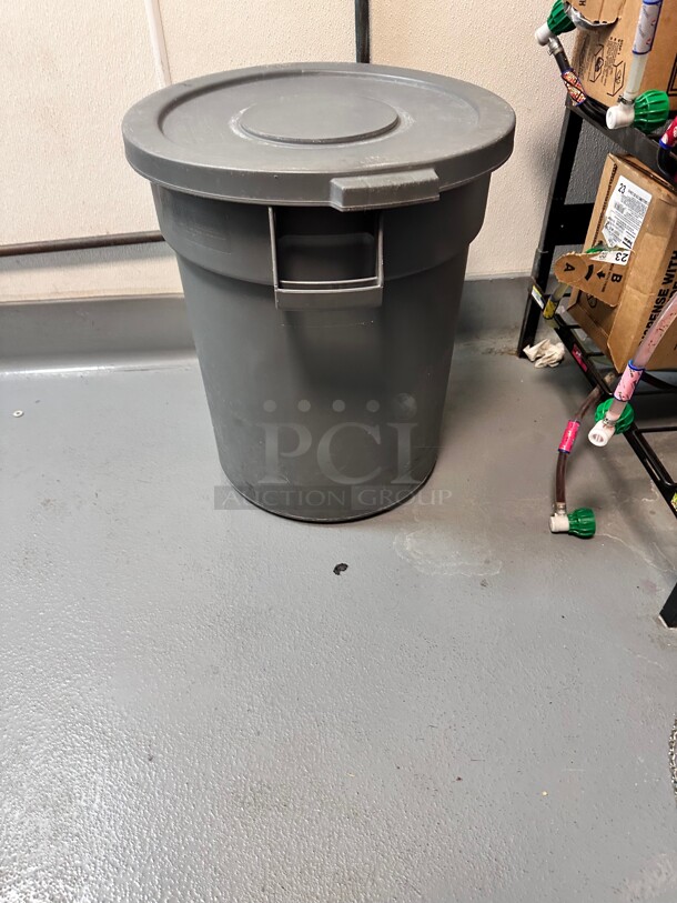 Plastic Trash Container 
20 X 20 X 24 - Image 2 of 4