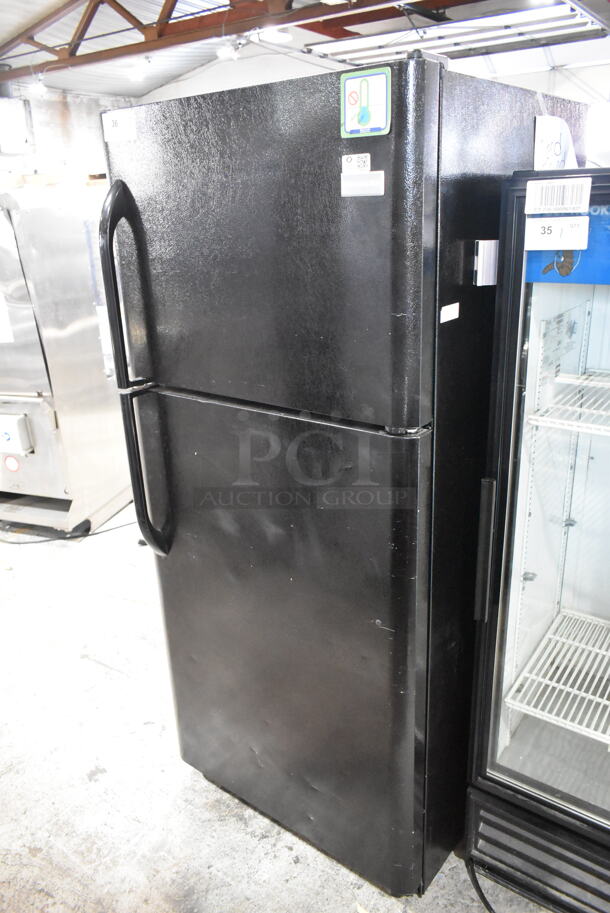 Frigidaire FFTR2126LBE Metal Cooler Freezer Combo Unit. 115 Volts, 1 Phase. Tested and Powers On But Does Not Get Cold - Image 1 of 5
