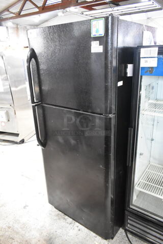 Frigidaire FFTR2126LBE Metal Cooler Freezer Combo Unit. 115 Volts, 1 Phase. Tested and Powers On But Does Not Get Cold