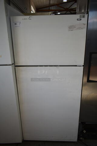 Hotpoint CTX14AYBJRWW Metal Cooler Freezer Combo Unit. 115 Volts, 1 Phase. Tested and Powers On But Does Not Get Cold