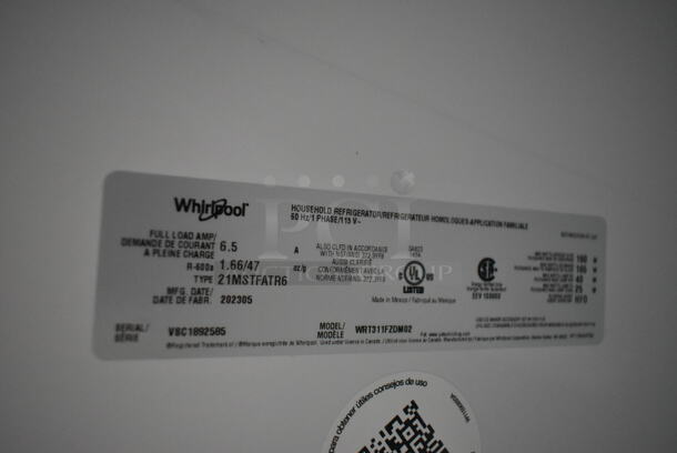 BRAND NEW SCRATCH AND DENT! Whirlpool WRT311FZDM02 Metal Cooler Freezer Combo Unit. 115 Volts, 1 Phase. Tested and Working! - Image 4 of 4