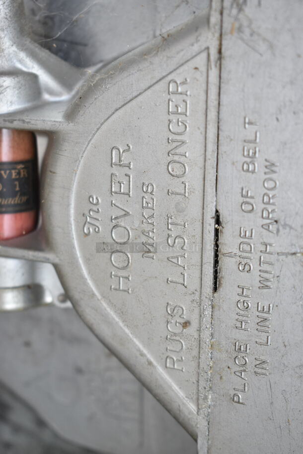 Hoover Vacuum Cleaner. 115 Volts, 1 Phase. Tested and Does Not Power On - Image 5 of 6