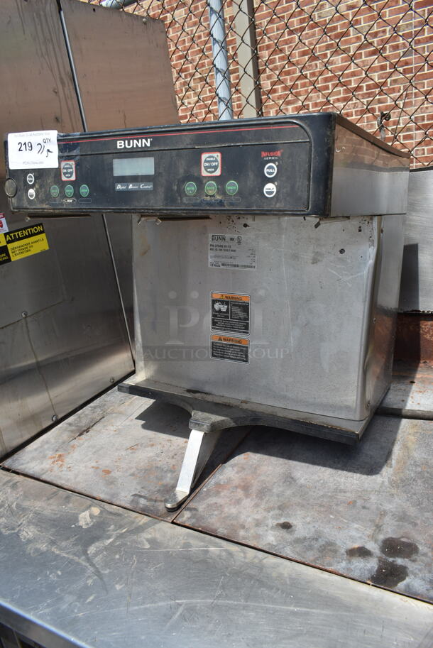 Bunn ICB-TWIN Stainless Steel Commercial Countertop Double Coffee Machine. 120/240 Volts, 1 Phase.  - Image 2 of 4