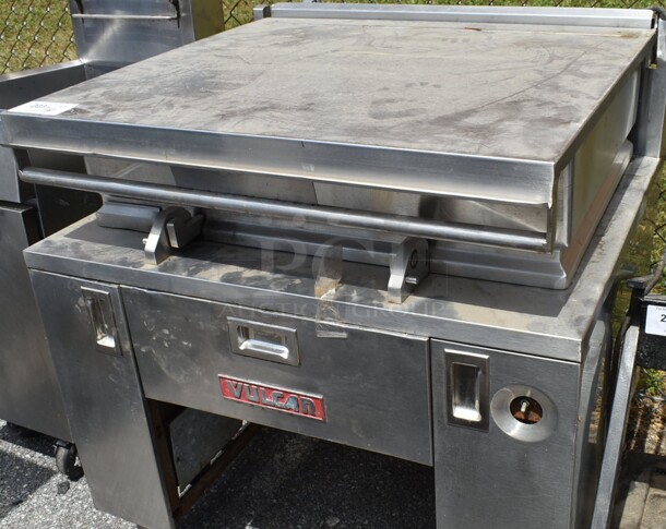 Vulcan Stainless Steel Commercial Floor Style Natural Gas Powered Braising Pan. 90,000 BTU.  - Image 2 of 6