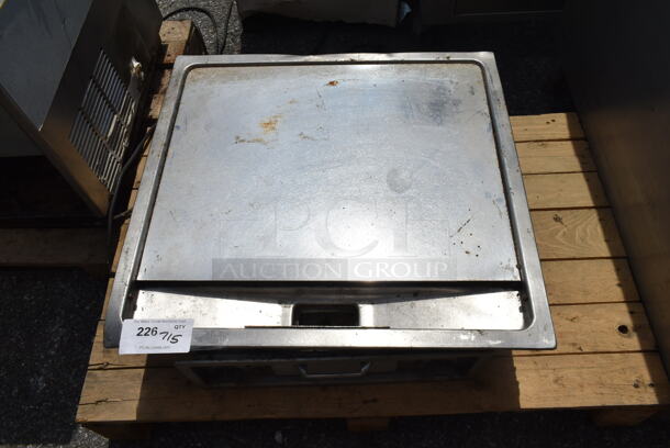 Wells 136 Stainless Steel Electric Powered Flat Top Griddle. 208/240 Volts.  - Image 2 of 4