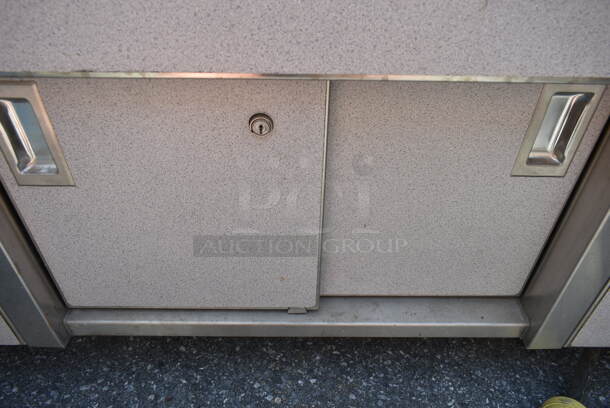 Metal Commercial Buffet Station on Commercial Casters. 120/208/240 Volts, 1 Phase.  - Image 5 of 8