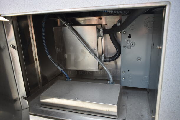 Metal Commercial Buffet Station on Commercial Casters. 120/208/240 Volts, 1 Phase.  - Image 7 of 8