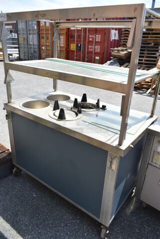 Servolift Eastern 500-1 Metal Commercial Buffet Station Plate Station on Commercial Casters. 120/208 Volts, 1 Phase. 