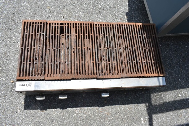 Stainless Steel Commercial Countertop Natural Gas Powered Charbroiler Grill.  - Image 2 of 3