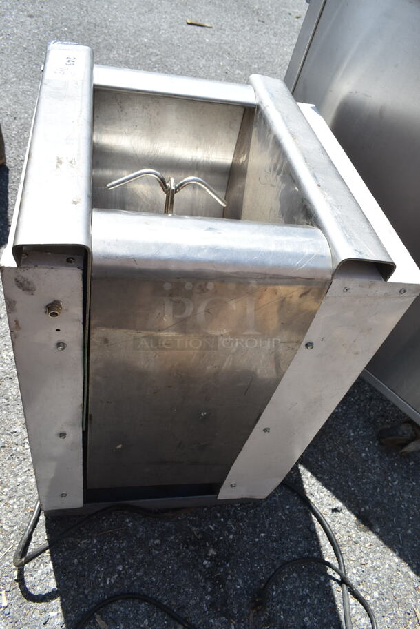 Metal Commercial Countertop Unit. Cannot Test Due To Plug Style - Image 3 of 3
