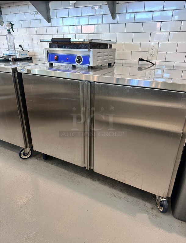 GSW Stainless Steel Cabinet 2 Swinging Hinged Doors GSW CTD-P3048H #5511 30x48 On Wheels - Image 3 of 4