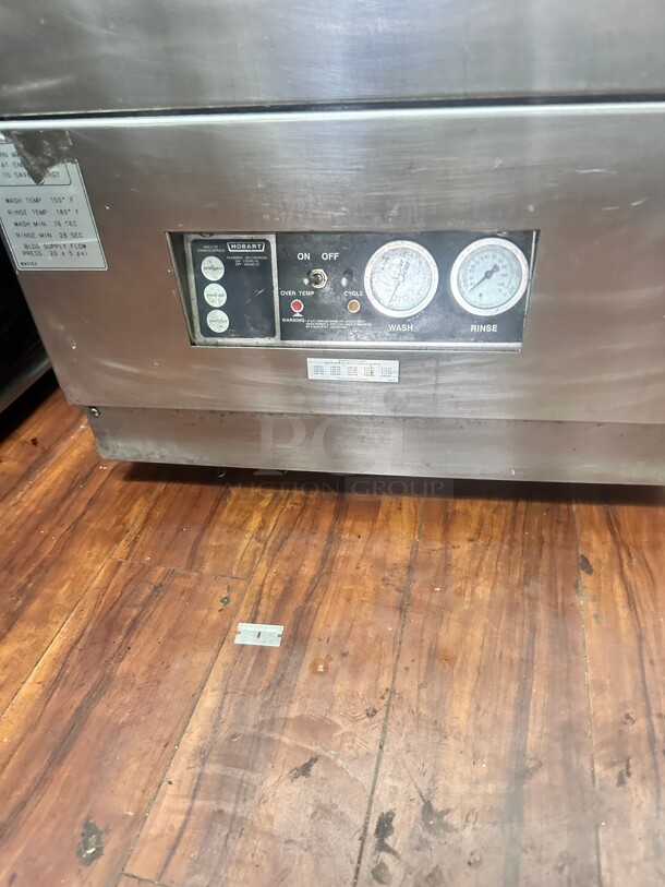 Hobart SR24H 24 inch High Temp Undercounter Dishwasher 120/208v 1ph Working - Image 6 of 10