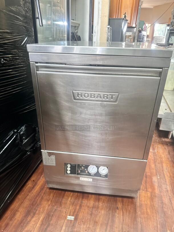 Hobart SR24H 24 inch High Temp Undercounter Dishwasher 120/208v 1ph Working - Image 7 of 10