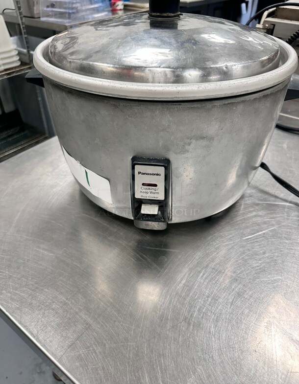 Panasonic SR-42HZP 37 Cup (23 Cup Raw) Rice Cooker / Warmer - 120V Working - Image 2 of 6