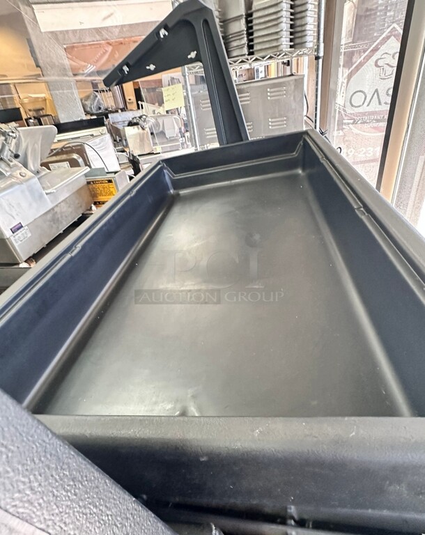 Cambro BUF48 42 x 24 x 7 Black Buffet Bar Base With Sneeze Guard Great For Salsa Bar - Image 10 of 11