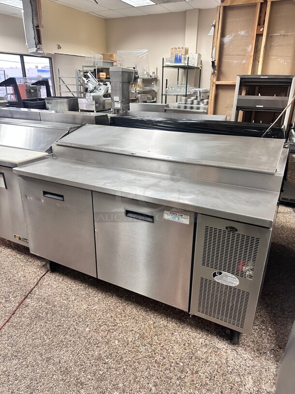 Used Randell 8268N-290 68 inch Pizza Prep Table w/ Refrigerated Base, 115v Working - Image 3 of 3