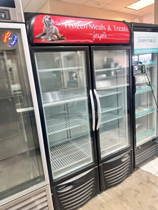 Late Model Minus Forty 43-UDGF 43 Cu Ft Double Door Freezer 115 Volt Working