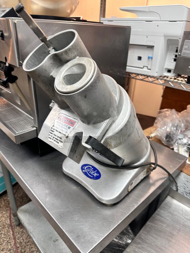 Globe GFP550 Food Processor Vegetable slicer GFP-550 Not Tested - Image 2 of 5