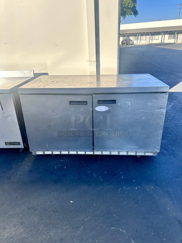 Delfield 4460N-A12 60 inch 2 Door Front Breathing Mega Top Refrigerated Under Counter Refrigrator 115 Volt Wokring - Image 2 of 8
