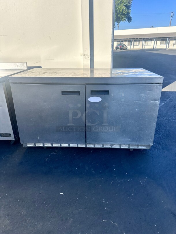 Delfield 4460N-A12 60 inch 2 Door Front Breathing Mega Top Refrigerated Under Counter Refrigrator 115 Volt Wokring - Image 3 of 8
