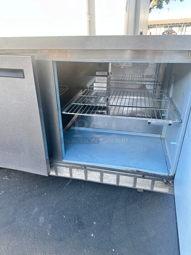 Delfield 4460N-A12 60 inch 2 Door Front Breathing Mega Top Refrigerated Under Counter Refrigrator 115 Volt Wokring - Image 7 of 8