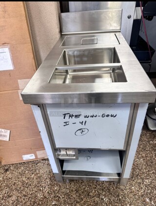 New Commercial Stainless Steel Bar Ice Bin
19x36x42