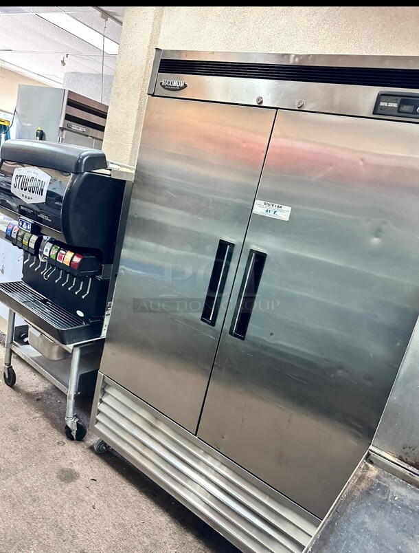 Used Turbo Air MSR-49mm 54 inch Two Section Reach In Refrigerator, (2) Left/Right Hinge Solid Doors, 115v Working - Image 3 of 5