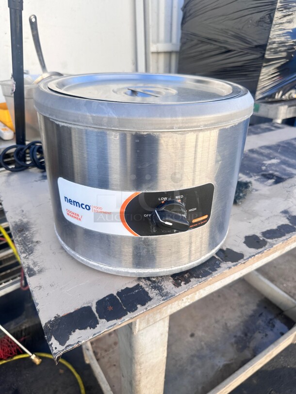 Nemco 6103A 11 Qt. Countertop Cooker / Warmer - 120V, 1250W - Image 1 of 7