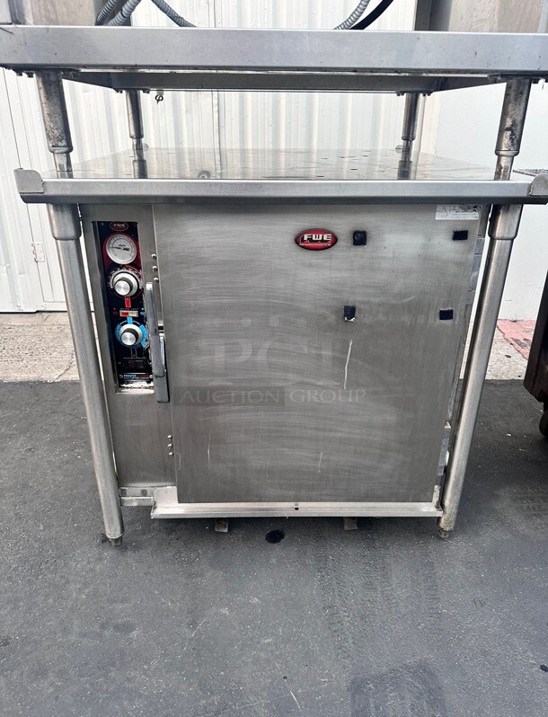 Late Model FWE ETC-UA-4PH Undercounter Non-Insulated Mobile Heated Cabinet w/ (4) Pan Capacity, 120v Working - Image 2 of 9