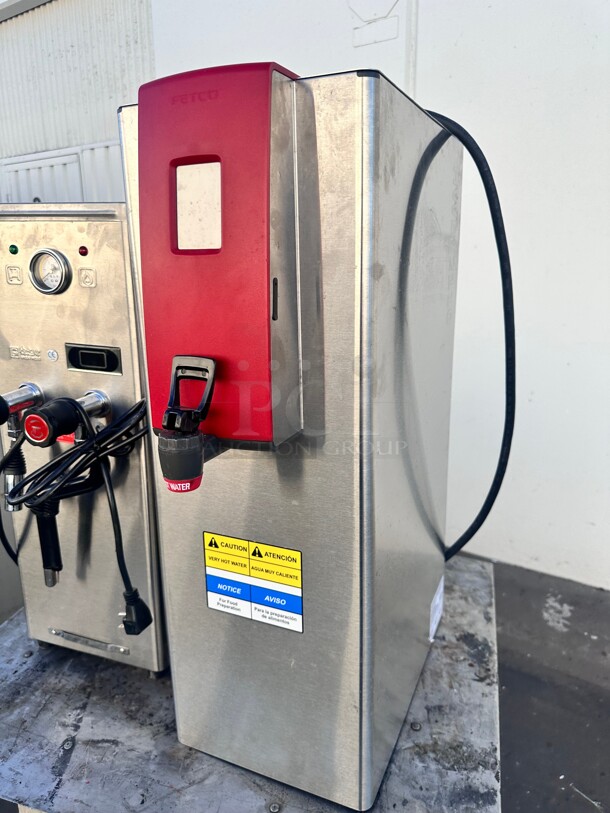 Late Model Used Fetco HWB-2110 B211051 10 Gallon Hot Water Dispenser with Touchscreen Controls - 208-240V, 6.1 kW Working - Image 4 of 11