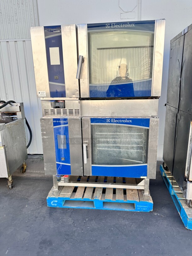 Nice Electrolux - 267283 - Air-O-Steam Touchline 102 Electric Combi Oven 220 Volt 3 Phase - Image 6 of 10