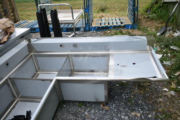 BRAND NEW SCRATCH AND DENT! Regency 600S3242424C Stainless Steel Commercial 3 Bay L Shaped Sink w/ Left Side Drain Board. No Legs. Bays 24x24. Drain Boards 22x26 - Image 3 of 8