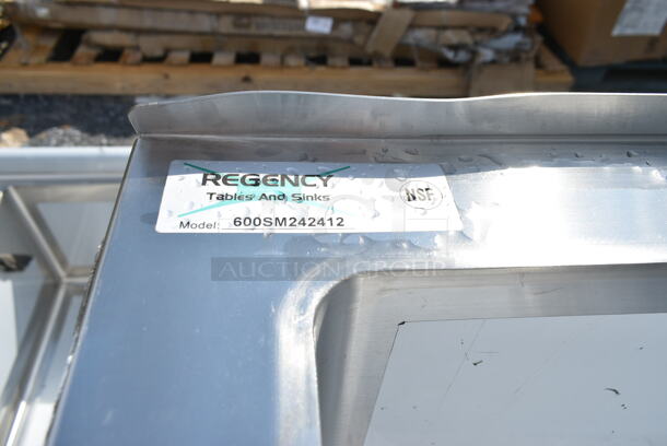 BRAND NEW SCRATCH AND DENT! Regency 600SM242412 29" 16-Gauge Stainless Steel One Compartment Floor Mop Sink - 24" x 24" x 12" Bowl - Image 4 of 4
