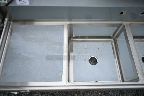 BRAND NEW SCRATCH AND DENT! Regency 600S32424224 Stainless Steel 87" 2 Bay Sink w/ Dual Drain Boards. Bays 24x24x13. Drain Boards 16.5x25.5 No Legs. - Image 5 of 6