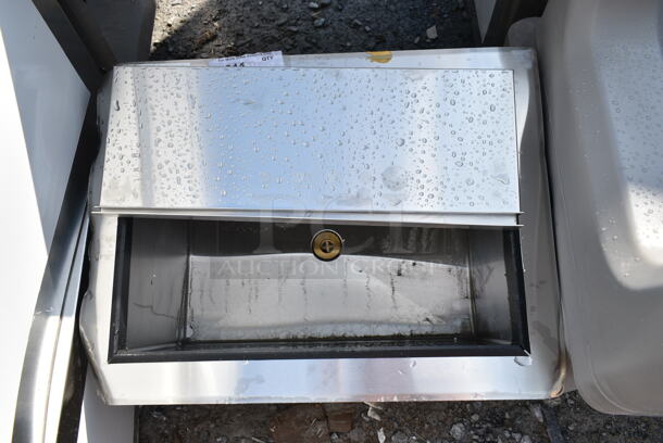 BRAND NEW SCRATCH AND DENT! Regency 600DIIB1824 18" x 24" Stainless Steel Drop-In Ice Bin - Image 4 of 6