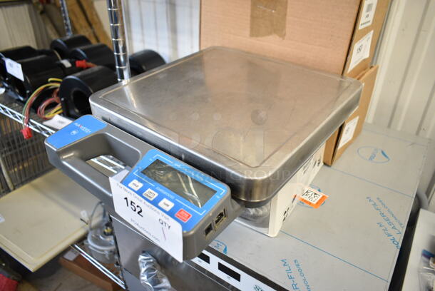 BRAND NEW SCRATCH AND DENT! AvaWeigh 334RSB100SS RSB100SS 100 lb. Digital Receiving / Portion Scale with Built-In Handle. Tested and Working! - Image 3 of 5