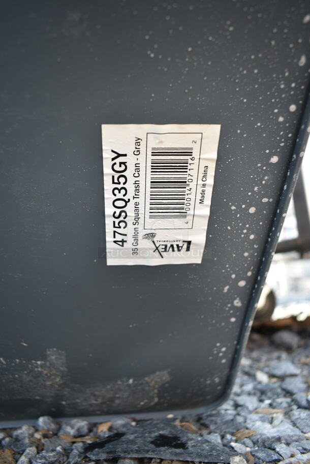 BRAND NEW SCRATCH AND DENT! Lavex 475SQ35GY 35 Gallon Gray Square Trash Can - Image 5 of 5