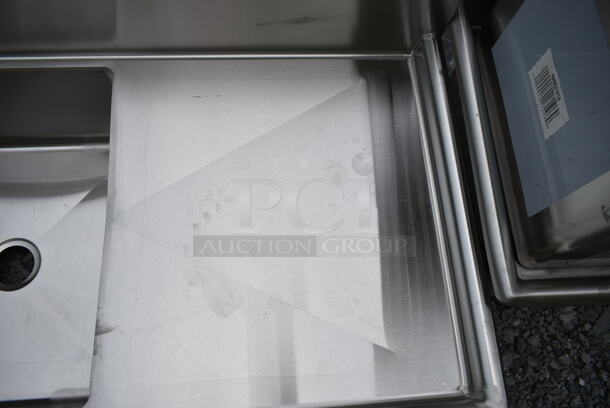BRAND NEW SCRATCH AND DENT! Stainless Steel Commercial Single Bay Sink w/ Dual Drain Boards. No Legs. Bay 23x23x12. Drain Boards 22.5x25 - Image 3 of 6
