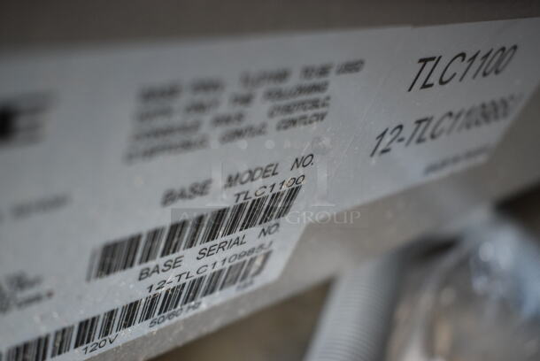 True TLC1100 Metal Floor Style Treadmill. 120 Volts, 1 Phase. Tested and Powers On But Parts Do Not Move - Image 8 of 8