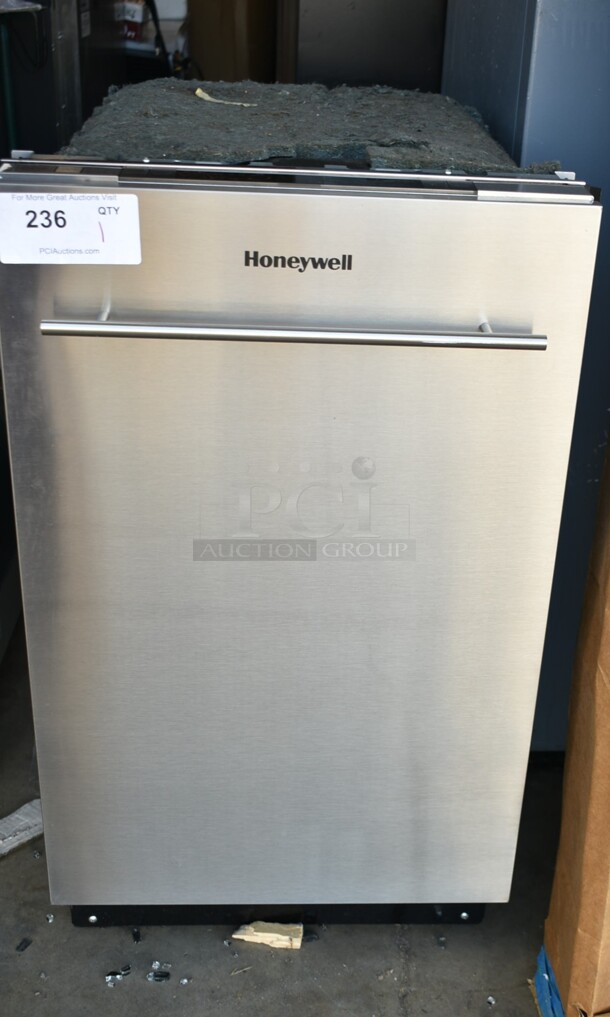 BRAND NEW SCRATCH AND DENT! Honeywell HDS18SS Stainless Steel Undercounter Dishwasher. 120 Volts, 1 Phase. - Image 2 of 10