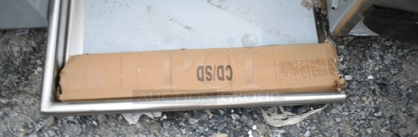 BRAND NEW SCRATCH AND DENT! Regency 600CDT36L Stainless Steel 16 Gauge 3' Clean Side Left Side Dish Table - Image 3 of 5