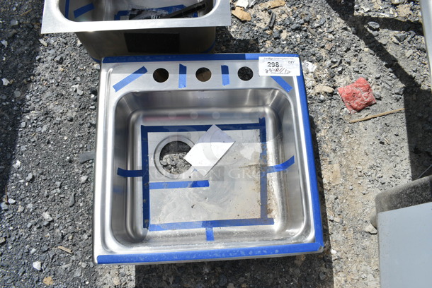2 BRAND NEW SCRATCH AND DENT! Stainless Steel Single Bay Sinks; 438PDQ191953 Zurn Elkay PSRADQ191955L3 Celebrity Single Bowl ADA Drop-In Sink with Three Faucet Holes - 16" x 13 1/2" x 5 3/8" Bowl. 2 Times Your Bid! - Image 3 of 7